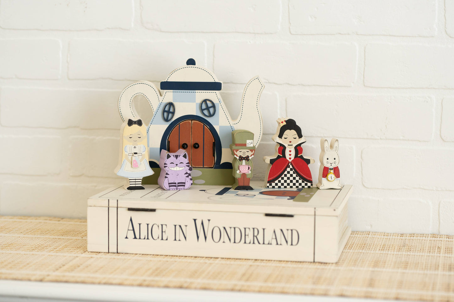 Alice Wonderland 7pc