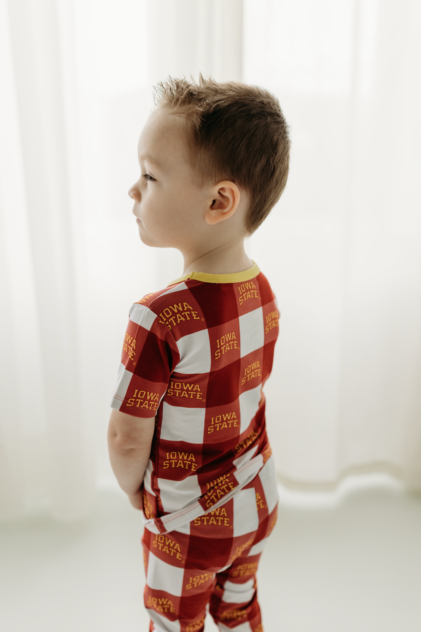 Two piece-ISU Grid