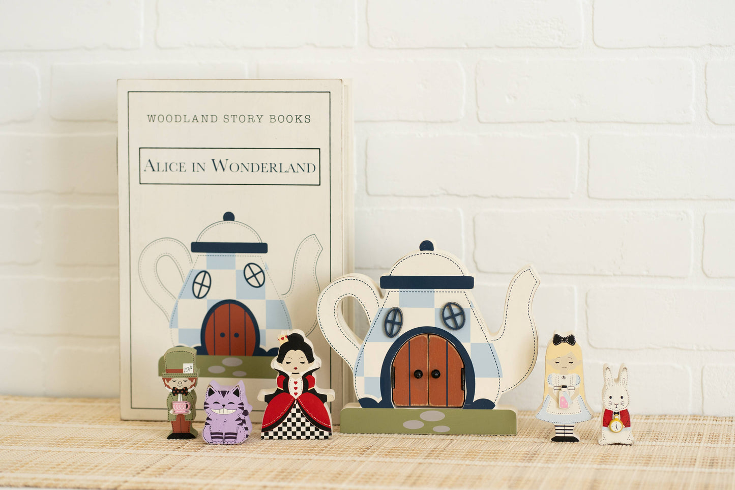 Alice Wonderland 7pc