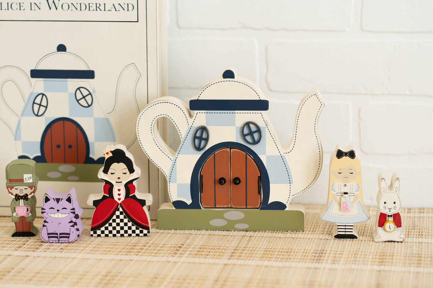 Alice Wonderland 7pc
