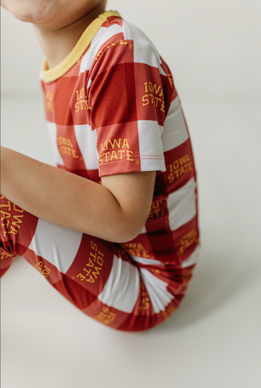 Two piece-ISU Grid