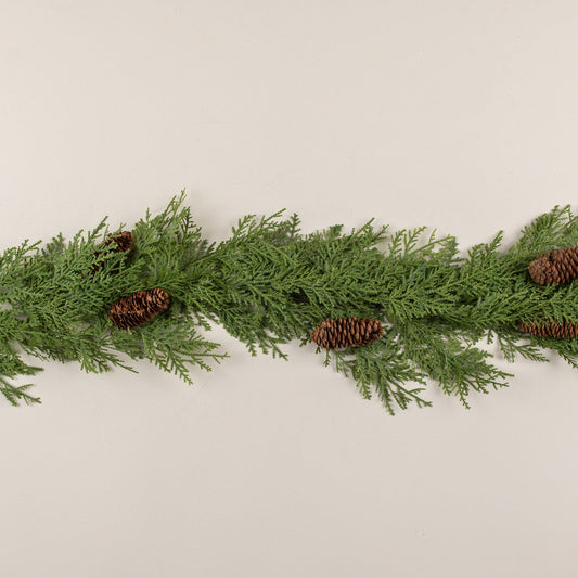 CEDAR W/ PINECONE GARLAND